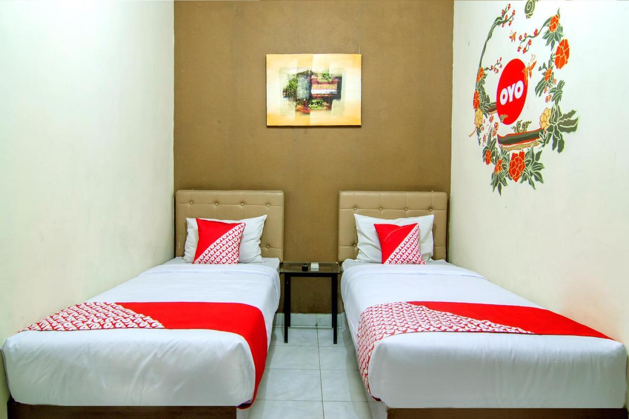 Hotel Oyo 198 Emdi House Seturan Melati Exterior foto